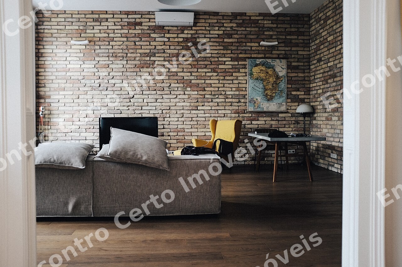Casa térrea com quintal e churrasqueira na Pampulha